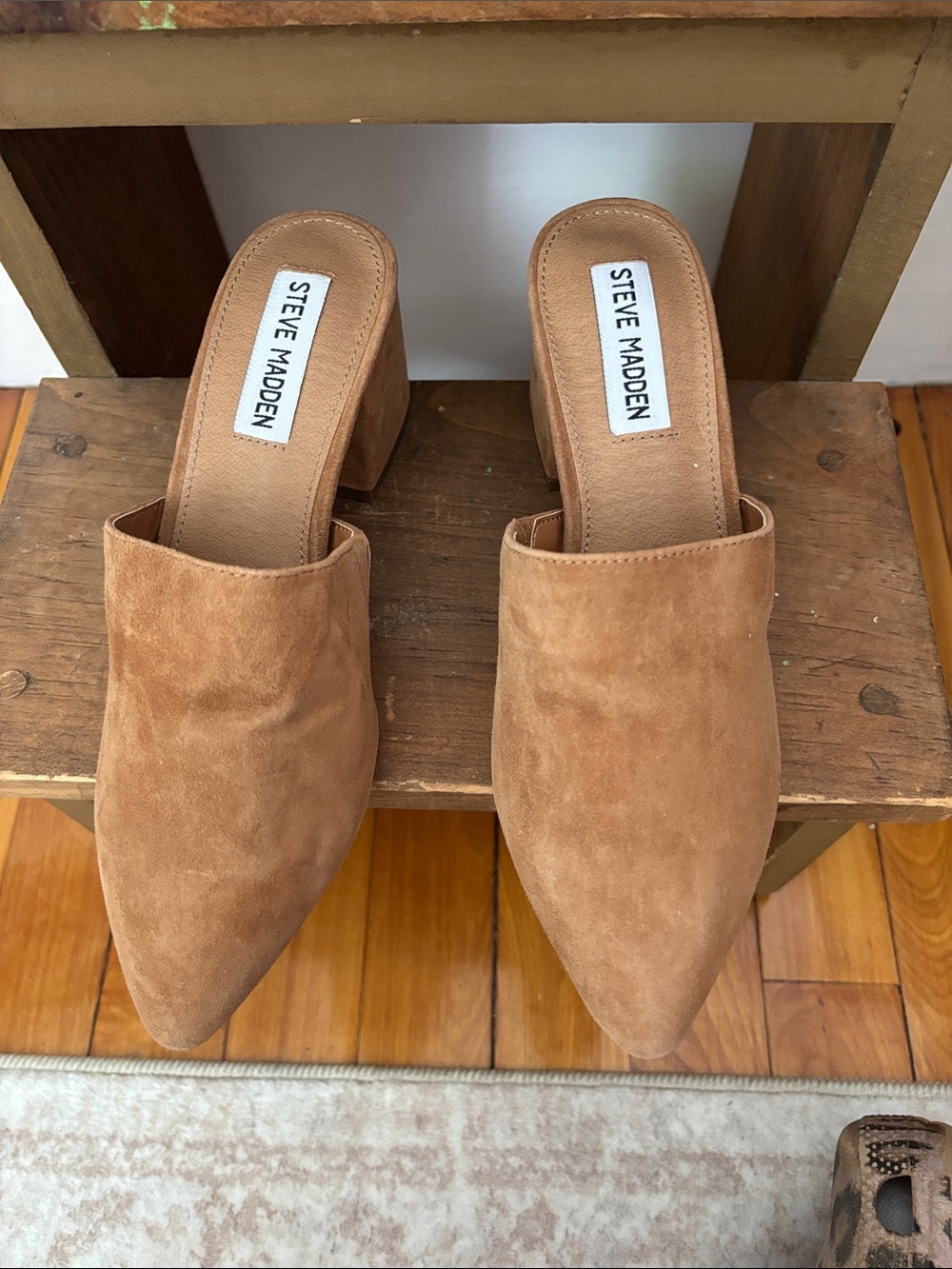 Steve Madden Camel Suede Slip-On Block Heel Mules - Picture 3 of 8